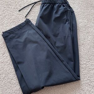 lululemon pull on warpstreme pants M obsidian